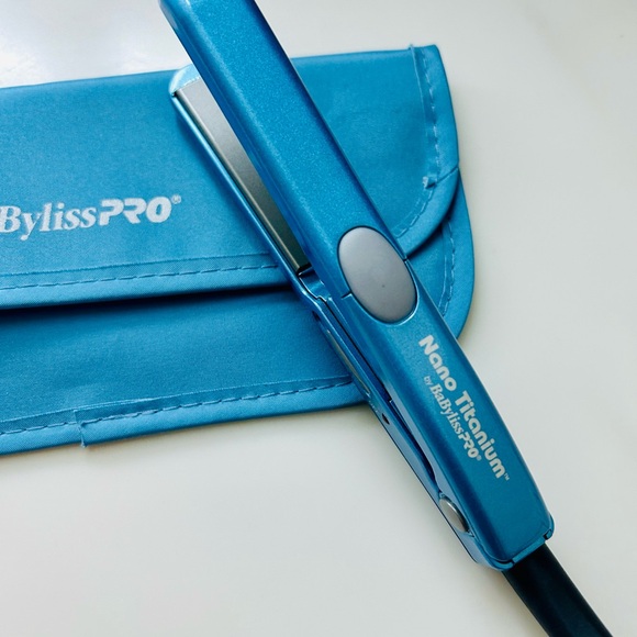 BaByliss Pro Blue Hair Straightener with Case - Picture 2 of 9
